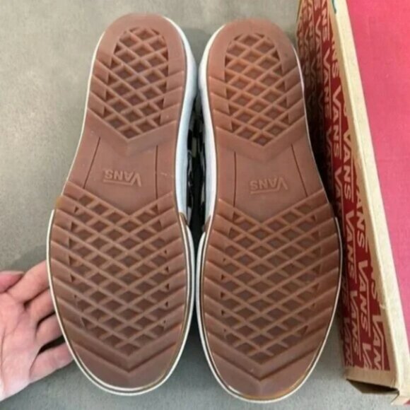New VANS Era Stacked Checkerboard Slip On Canvas Shoes - Picture 11 of 11
